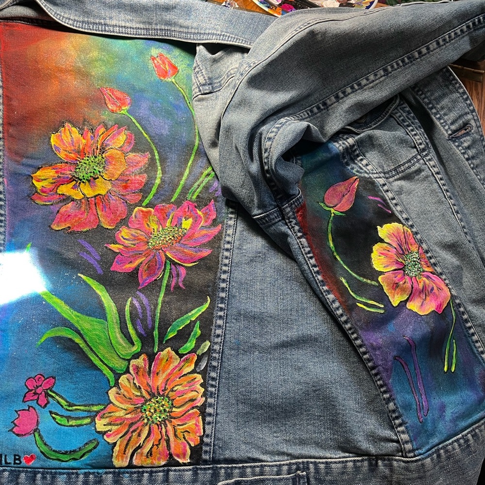 ! Hand painted Floral Painted Denim Jacket - Picture 2 of 8